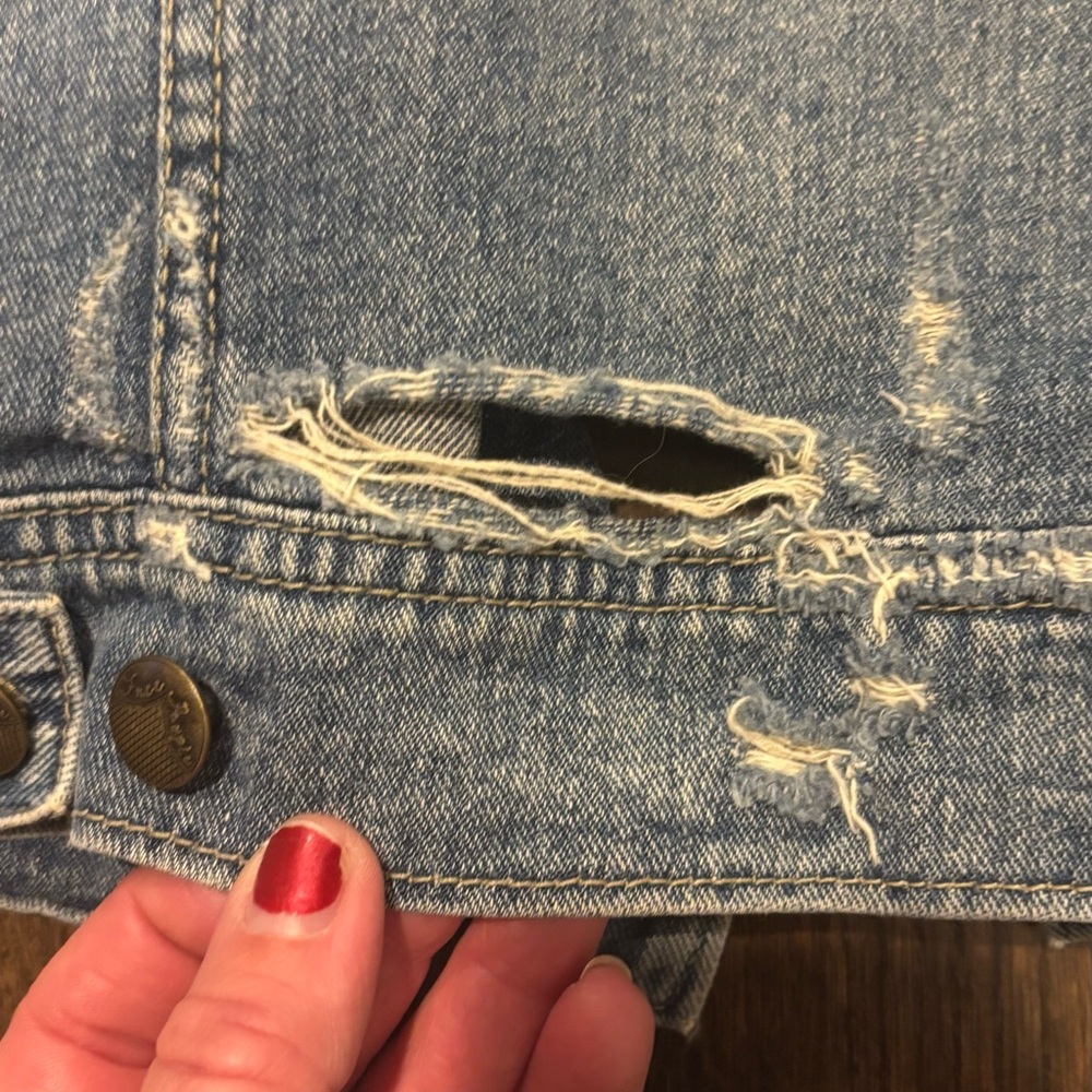 Free People distressed Denim Jacket with gray Sleeves - Picture 5 of 8